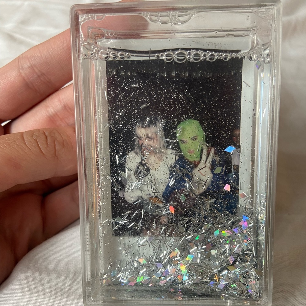 urban outfitters snowglobe glitter polaroid mini frames silver and pink